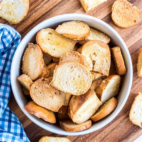 Easy Homemade Chocolate Syrup Recipe - Shugary Sweets