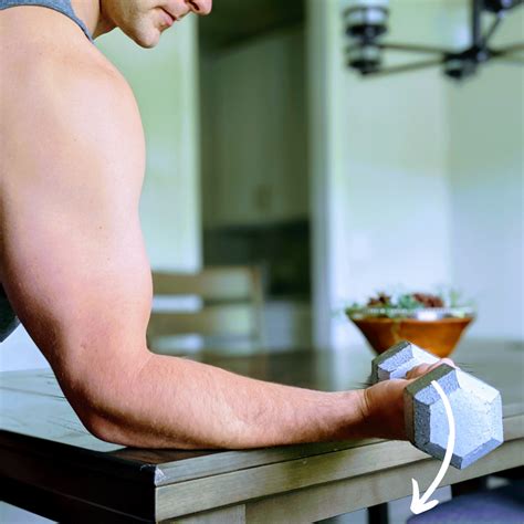 10 Golfer's Elbow Exercises for Proven Pain Relief - Facts & Physio