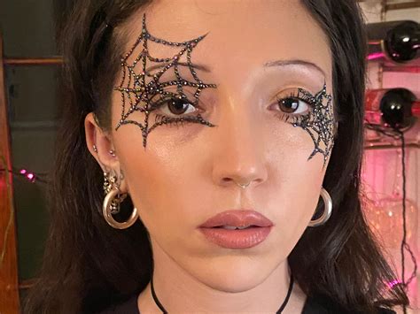 Spider Makeup Tutorial - Mugeek Vidalondon