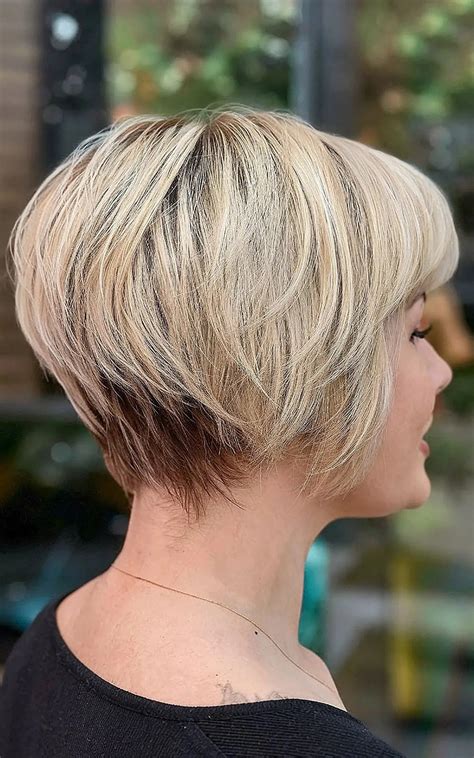 20 Short, Stacked Pixie Bob Haircuts for a Cute and Sassy Look