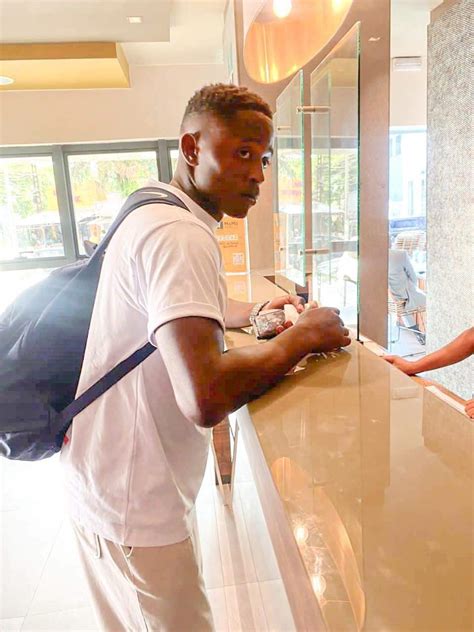 Leonel Russell Exclusive Porn Videos