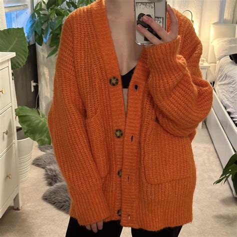 Zara Women's Orange Cardigan | Depop