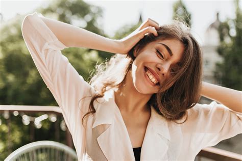 Learn how to increase serotonin and dopamine, the "happiness" neurotransmitters.