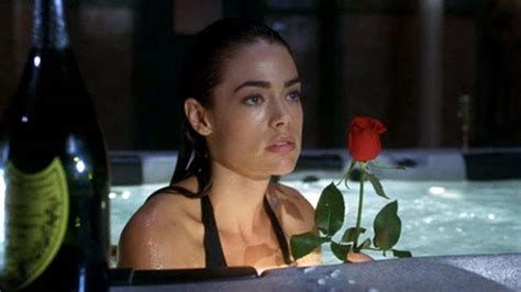 Valentine (2001)