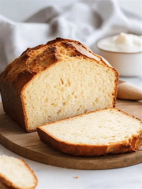 Easy Yogurt Bread: 2 Ingredients for Delicious Comfort!