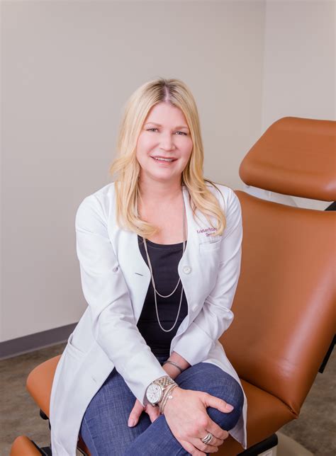 Kristen N. Peterson, RN, MSN, FNP-C - English Dermatology