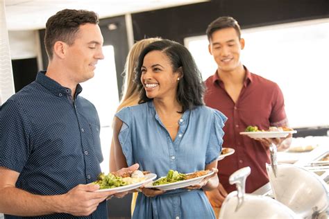 The Ultimate Guide to Philadelphia’s Food Scene - City Cruises™