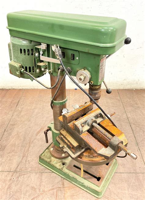 Lot - Toyang Tye - 304 Table Drill Press