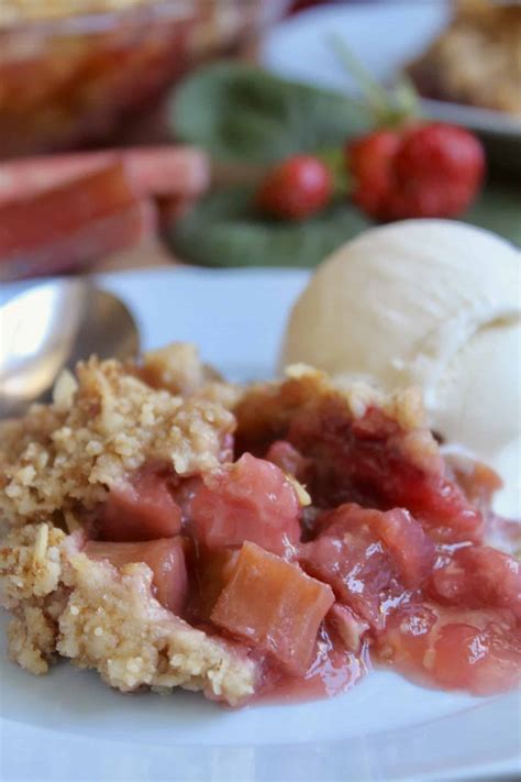 Strawberry Rhubarb Crisp Food.com at Cody Schlater blog