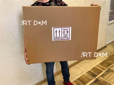 Новости и статьи ArtDom » Укрепленные ящики для доставки картин и скульптур