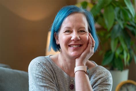 Julia Smith LMFT | Be Grounded Mental Health