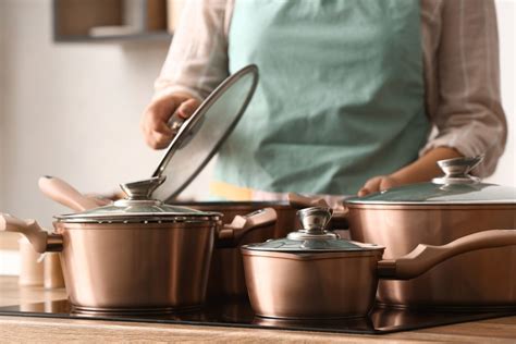 15 Best pots and pans for gas stove | Tested & Reviewed