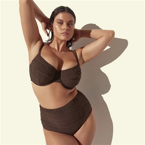 Top Swimwear Brands for Big Busts: Find the Perfect Fit