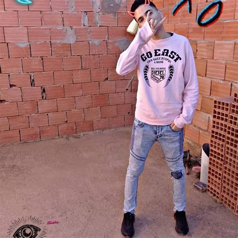 kim monster - YouTube