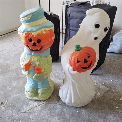 Super rare vintage Halloween Blow Mold Lawn... - Depop