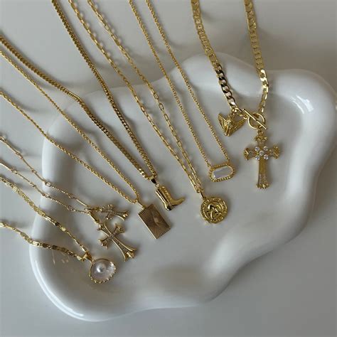Necklaces – Evry Jewelz