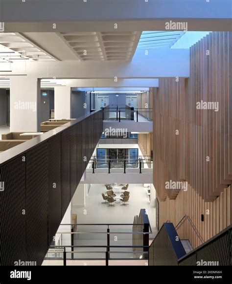 Upper floor with staircase. London South Bank University, LSBU Hub ...