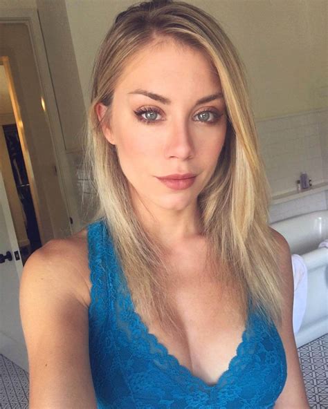 Jennifer Holland nue, 61 Photos, biographie, news de stars | LES STARS NUES