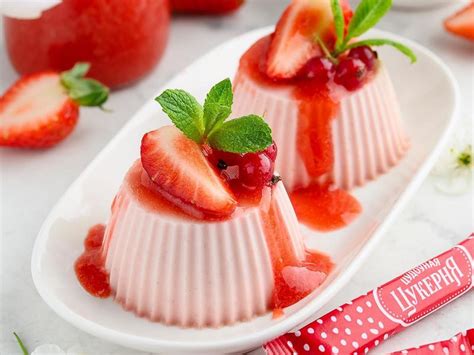Клубничный десерт Панакота ? рецепт с клубникой и желатином
