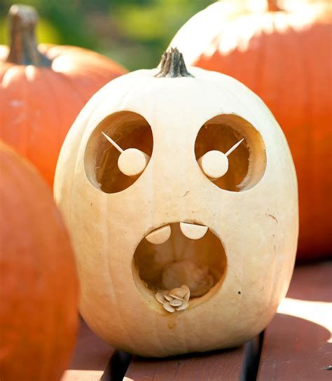 26 Creative Pumpkin Carving Ideas for Cool Jack-o'-Lanterns