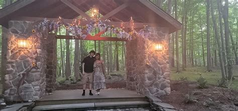 My wife and I met on reddit r4r and got married 3 years later. T : r/wholesome