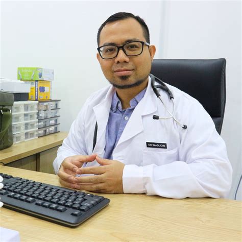 Doctor Maxim Anal Exclusive Porn Videos