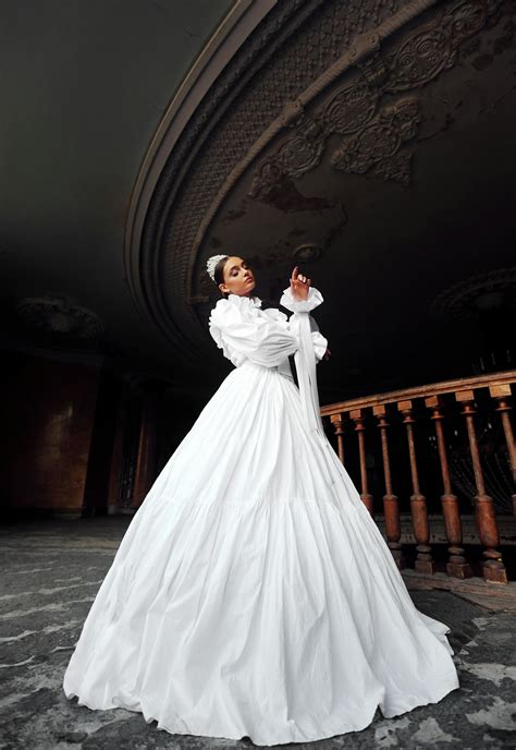 Latin+Teens+Modeling+Microthong+Bikinis+At+Pool Photos, Download The ...