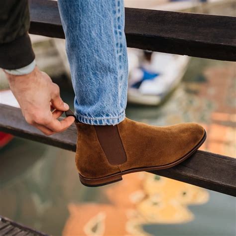 Chelsea boots and jeans men online