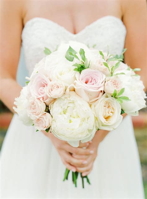 Simple Peony Wedding Bouquet at David Greenfield blog