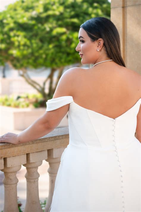 Plus Size Wedding Dresses - Patsy's Bridal Boutique
