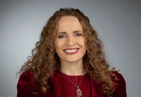 KATE WILLIAMS – Theatre Severn