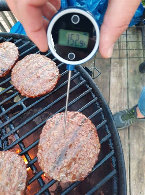 What Temperature For Burgers? - Angry BBQ