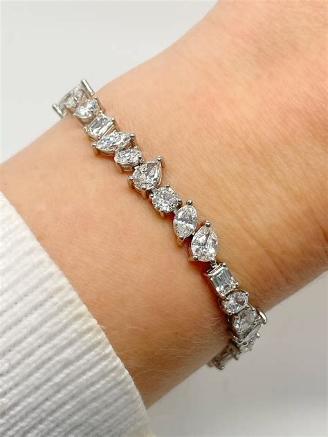13 Carat Multi Shape Diamond Tennis Bracelet For Sale at 1stDibs
