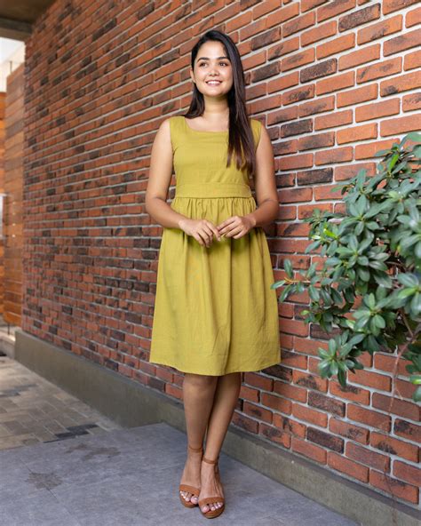 Freya Mini Linen Dress - Nuki'S Closet