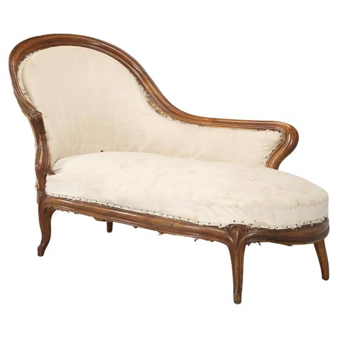 Antique French Chaise Lounge in Figured Walnut in the Méridienne Style ...