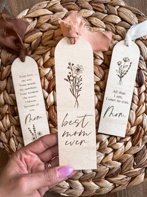 Personalized Mothers Day Gifts