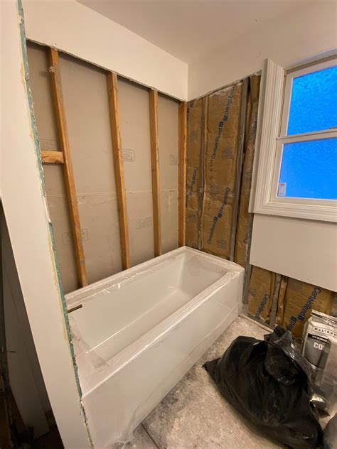 How To Recaulk My Bathtub at Chloe Mays blog