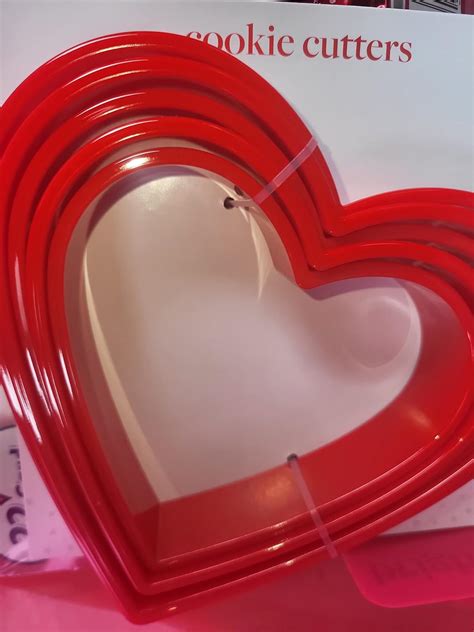 Amazon.com: Plastic heart shape cookie cutter: Home & Kitchen