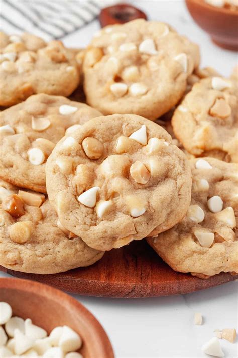 Chocolate Macadamia Cookies