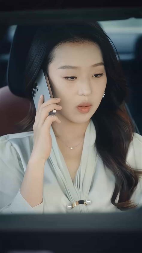 Black Rose Ex-Wife Chinese Drama Episode 1 - MoboReels