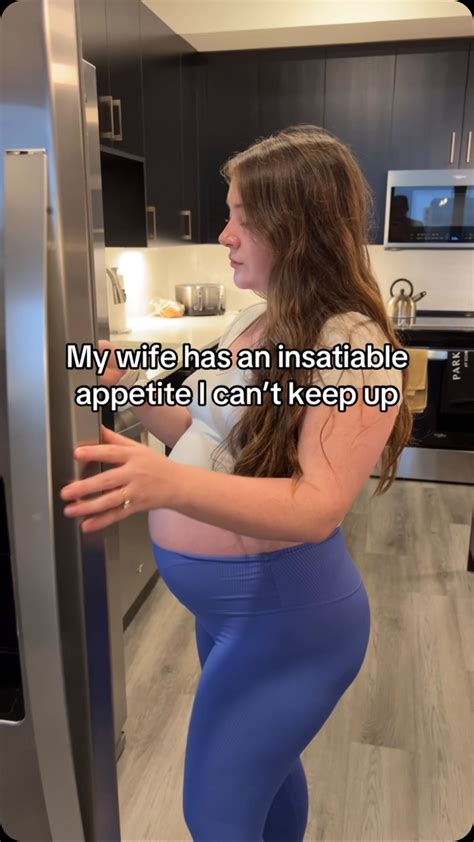 Renee Winter | They say I’m well rounded now 🙈🤰 #pregnant #preggolife #pregoproblems | Instagram