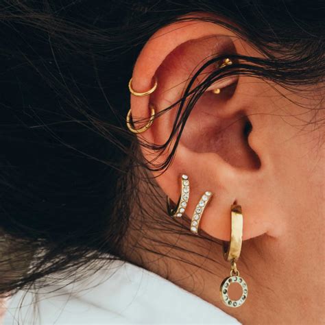 Thinking About an Ear Piercing? Here’s What a Pro Wants You to Know First