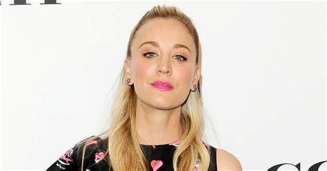 Kaley Cuoco Slams Trolls for Nipple Comments on Post-Surgery Workout ...