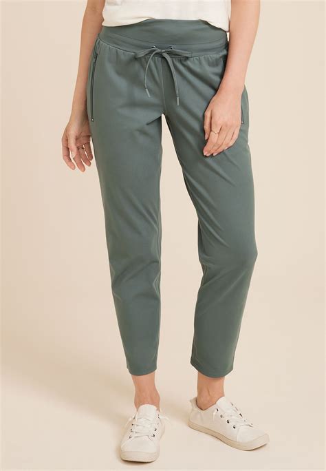 Traveler Pull On Pant | Fall trends outfits, Pull on pants, Capsule ...