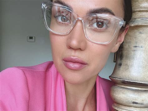 TW Pornstars - 2 pic. Alyssa Reece. Twitter. I always thought glasses ...