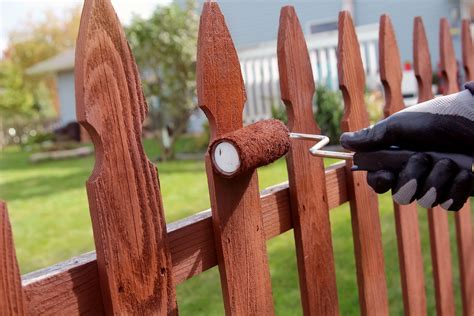 How to Stain a Fence