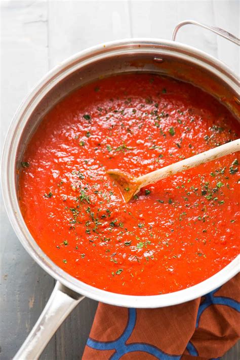 Homemade Marinara Sauce Recipe - LemonsforLulu.com