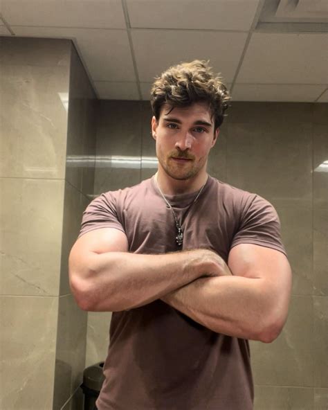 Chase Matthew