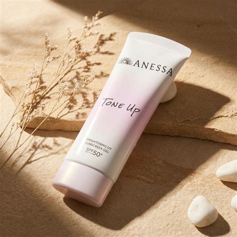 Anessa Tone Up Brightening UV Sunscreen Gel SPF50+/PA++++ 90g – Buy Me ...