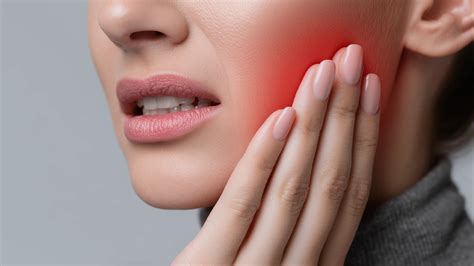 Sensitive Teeth: Causes, Symptoms, and Effective Treatments